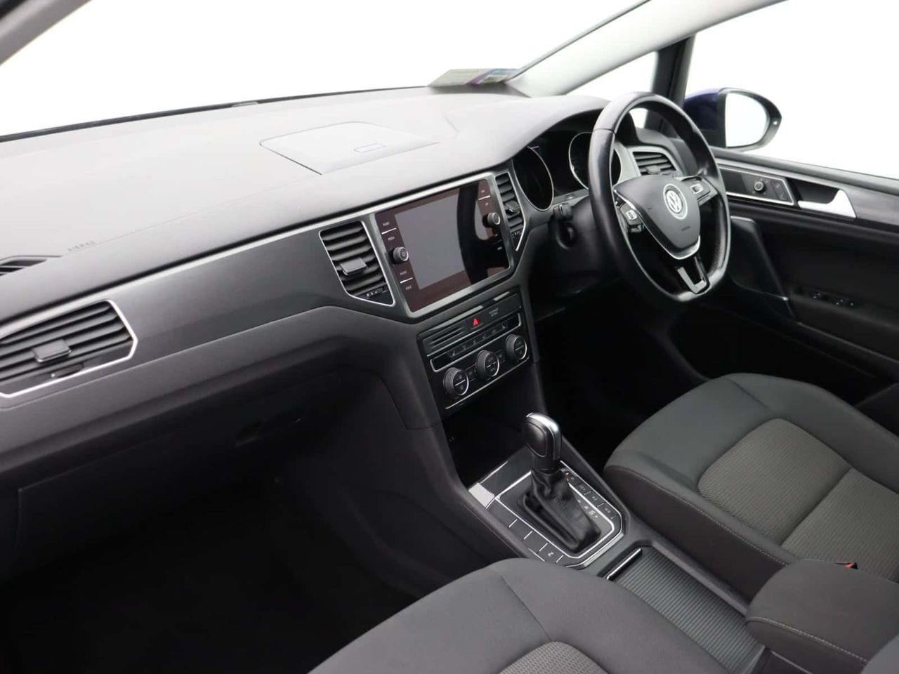 Volkswagen Golf SV 