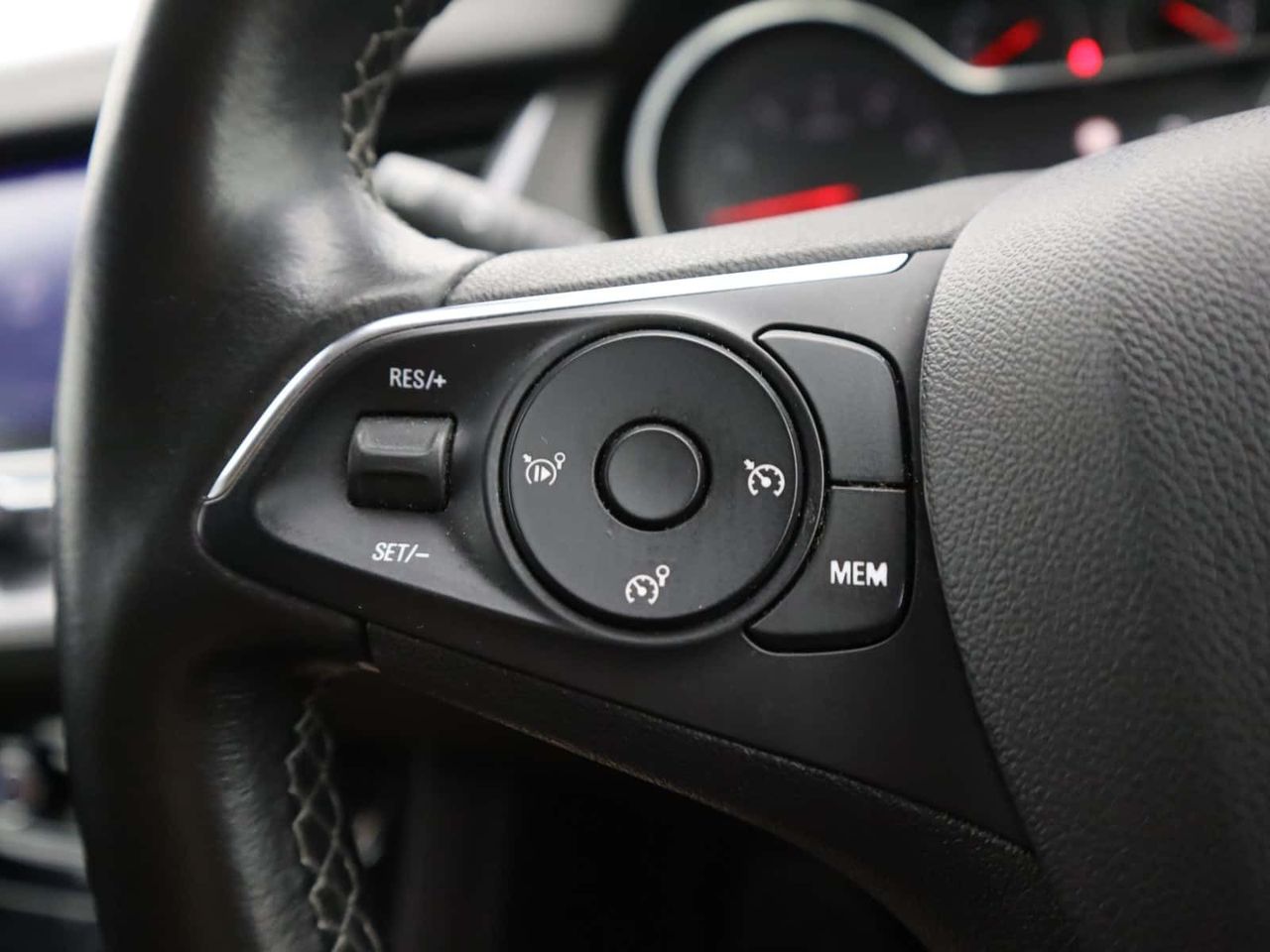 Vauxhall Grandland X 