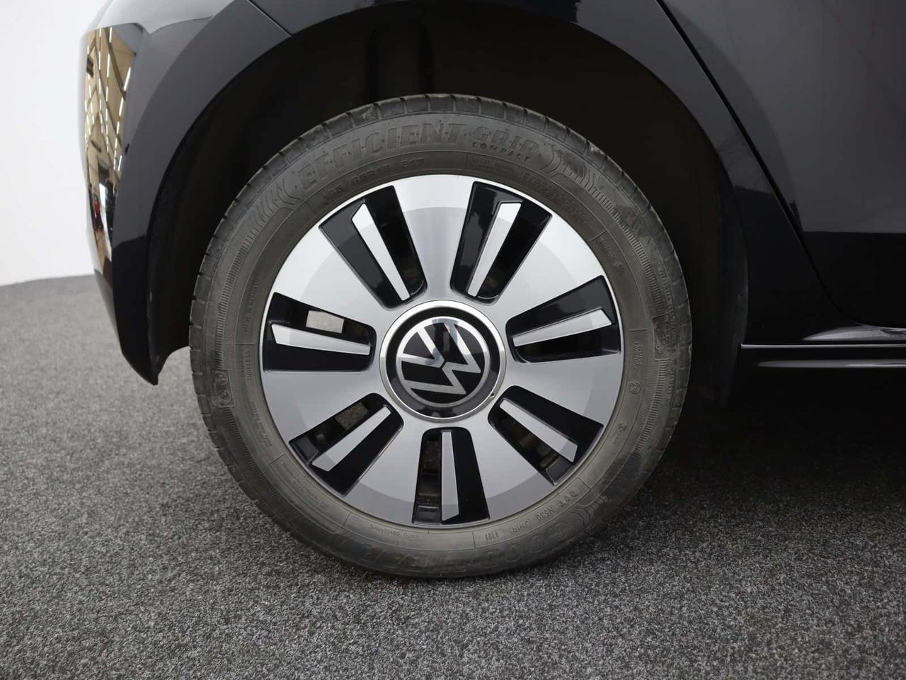 Volkswagen e-up! 