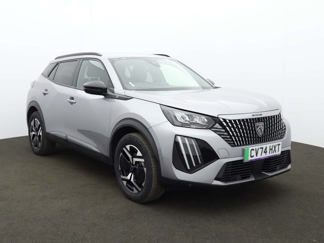 Peugeot E-2008 