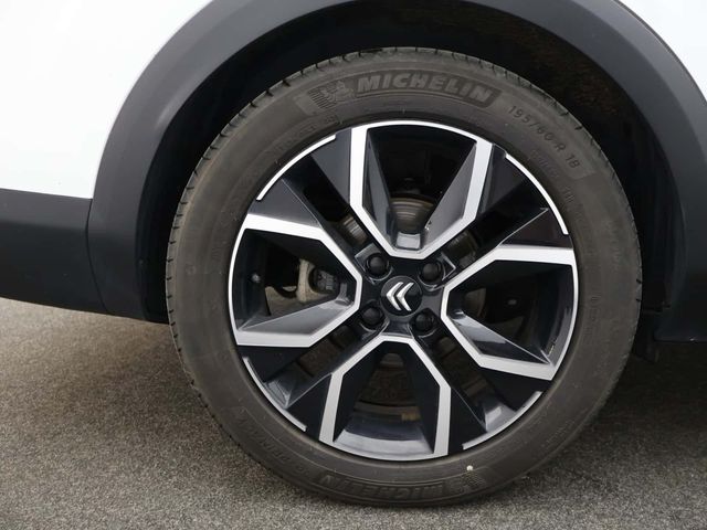 Citroen e-C4 X