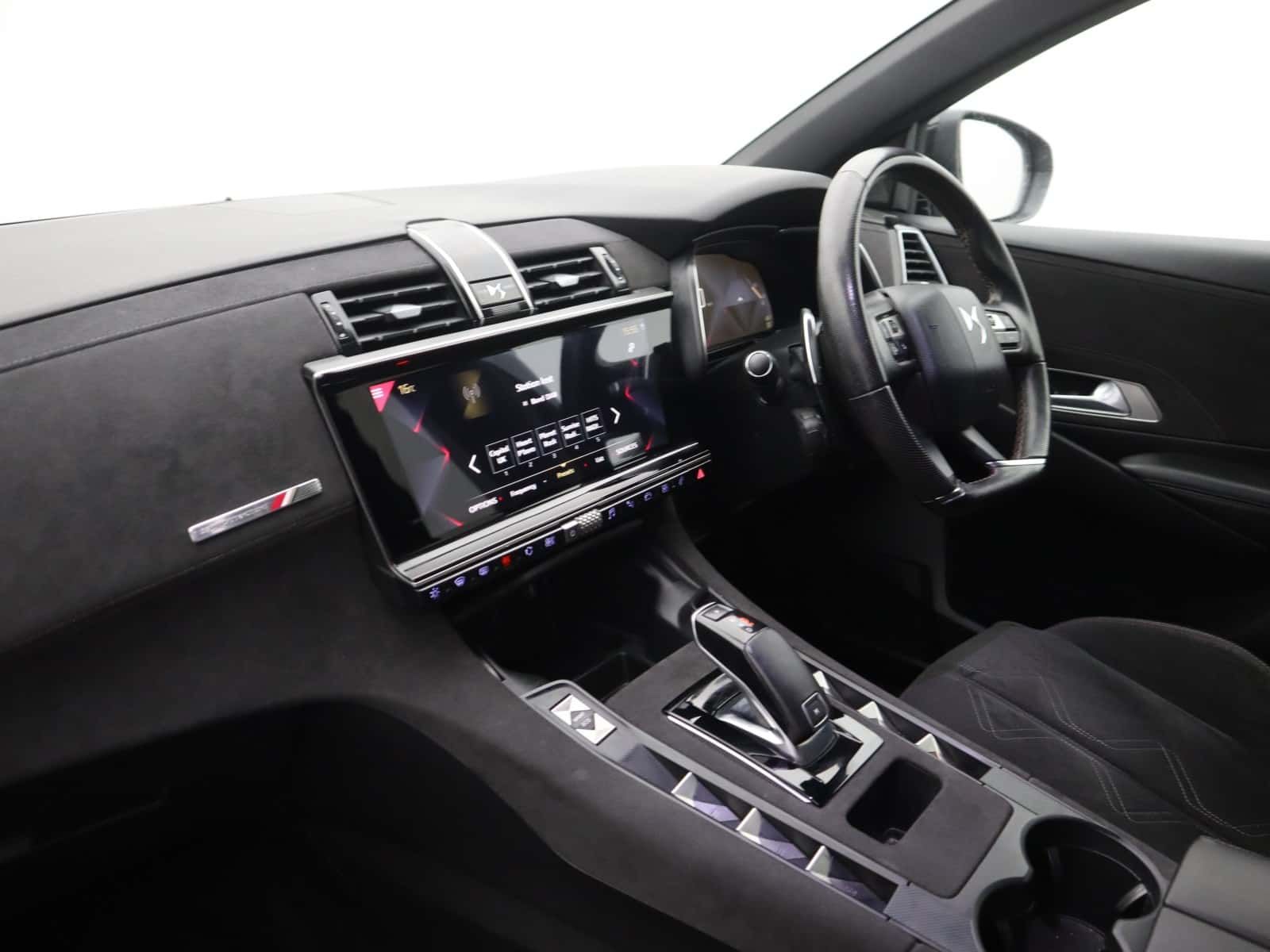 DS AUTOMOBILES DS 7 CROSSBACK