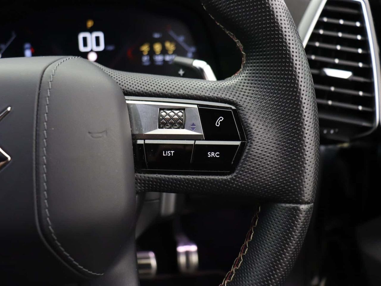 DS AUTOMOBILES DS 7 CROSSBACK 