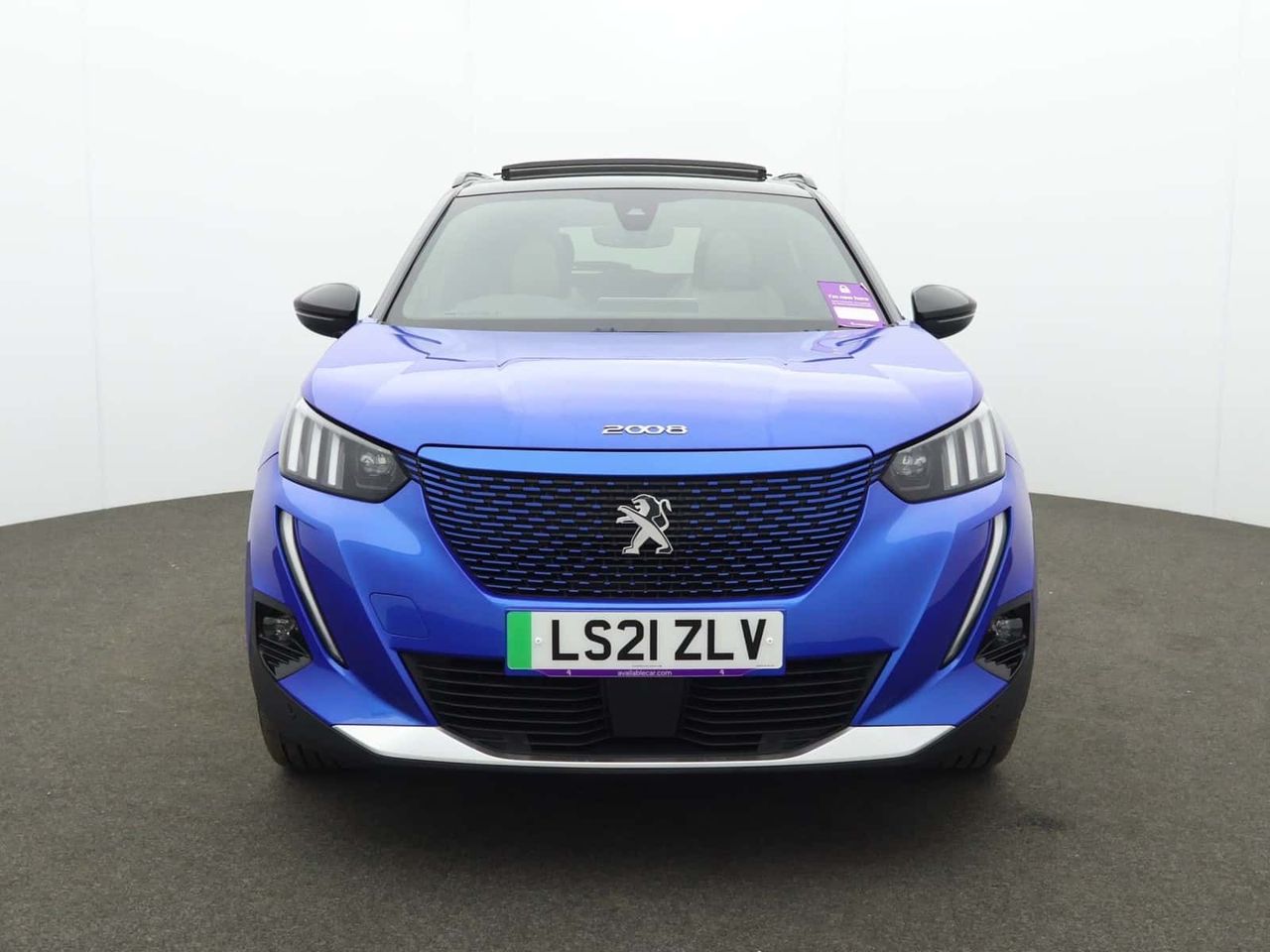 Peugeot E-2008