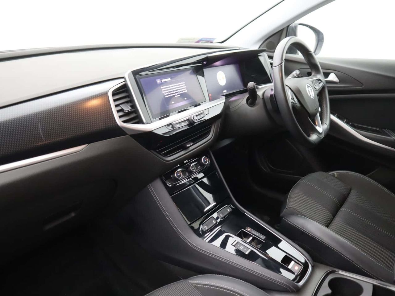 Vauxhall Grandland 