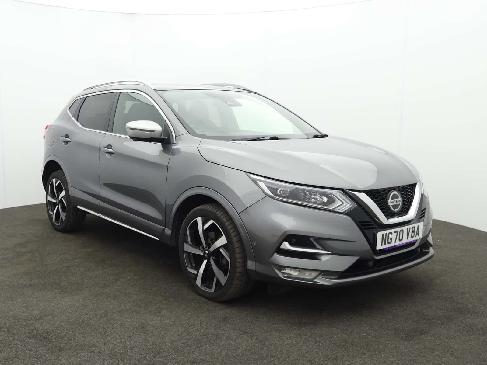 Nissan Qashqai listing photo