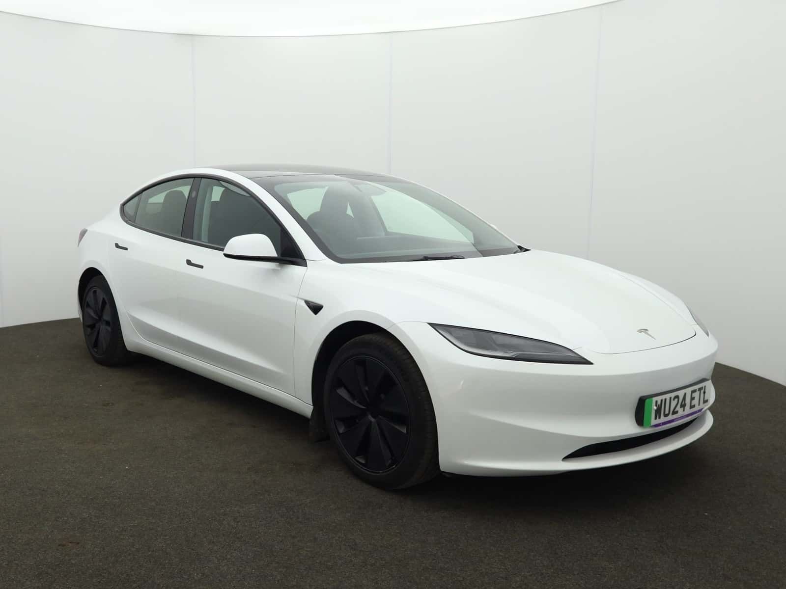 Tesla Model 3 listing photo