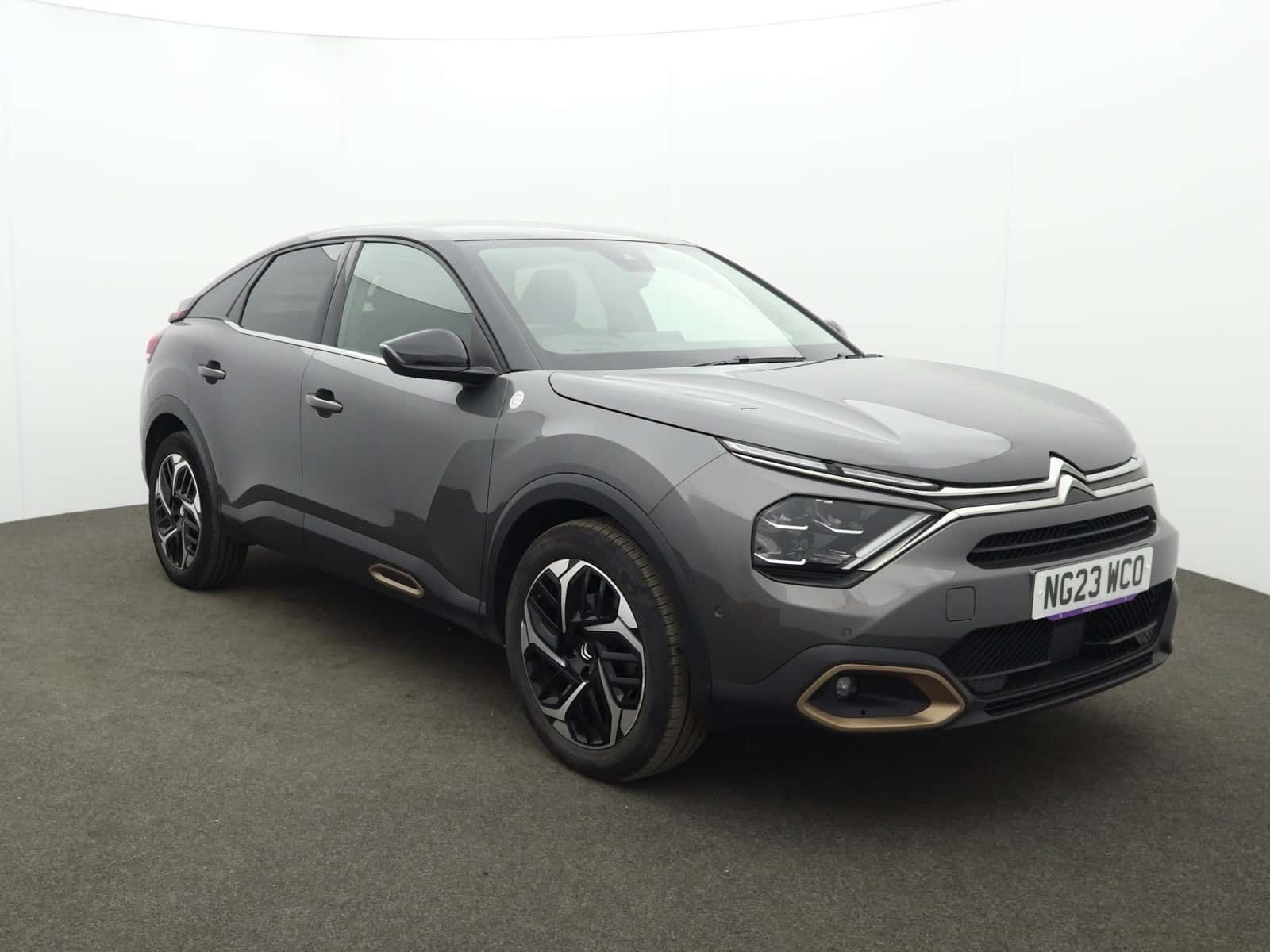 Citroen C4 listing photo