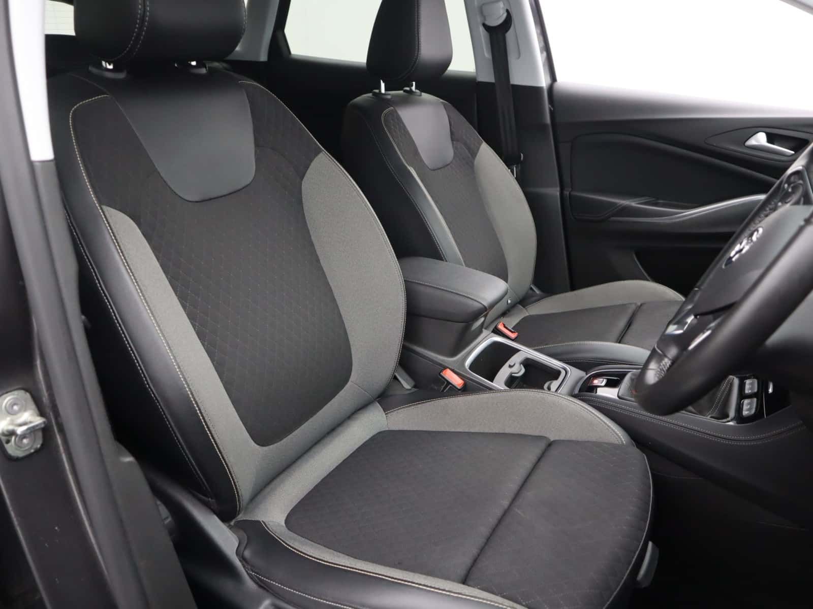 Vauxhall Grandland X