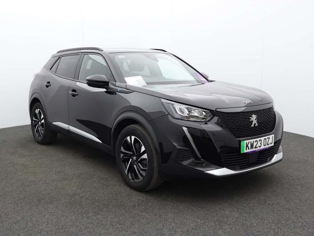 Peugeot E-2008