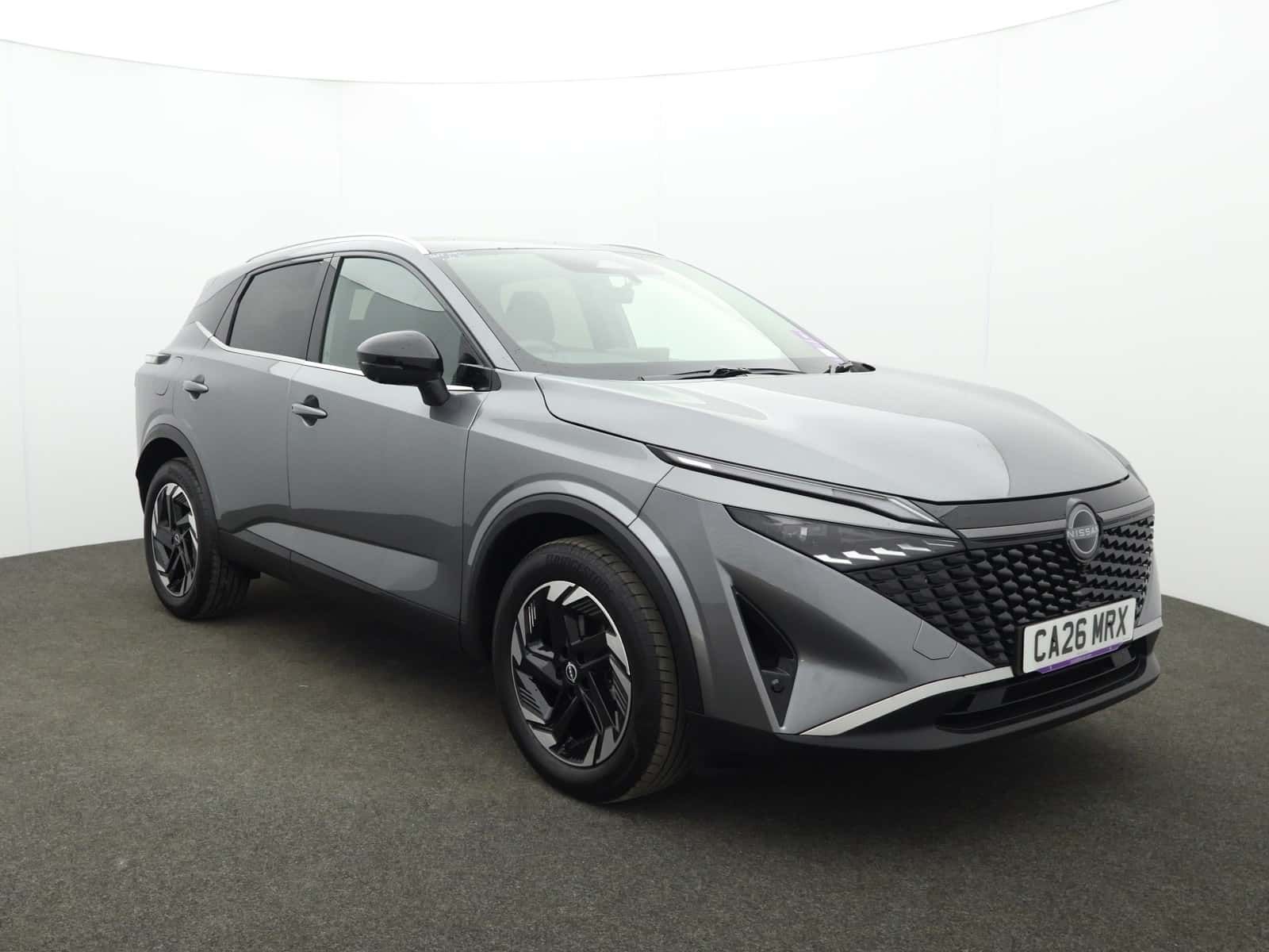 Nissan Qashqai listing photo