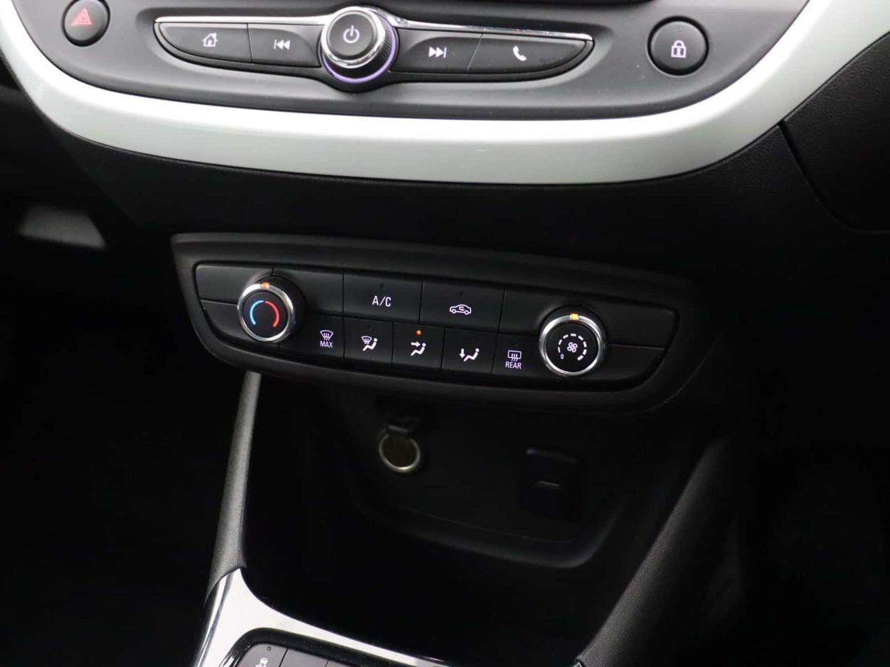 Vauxhall Crossland X
