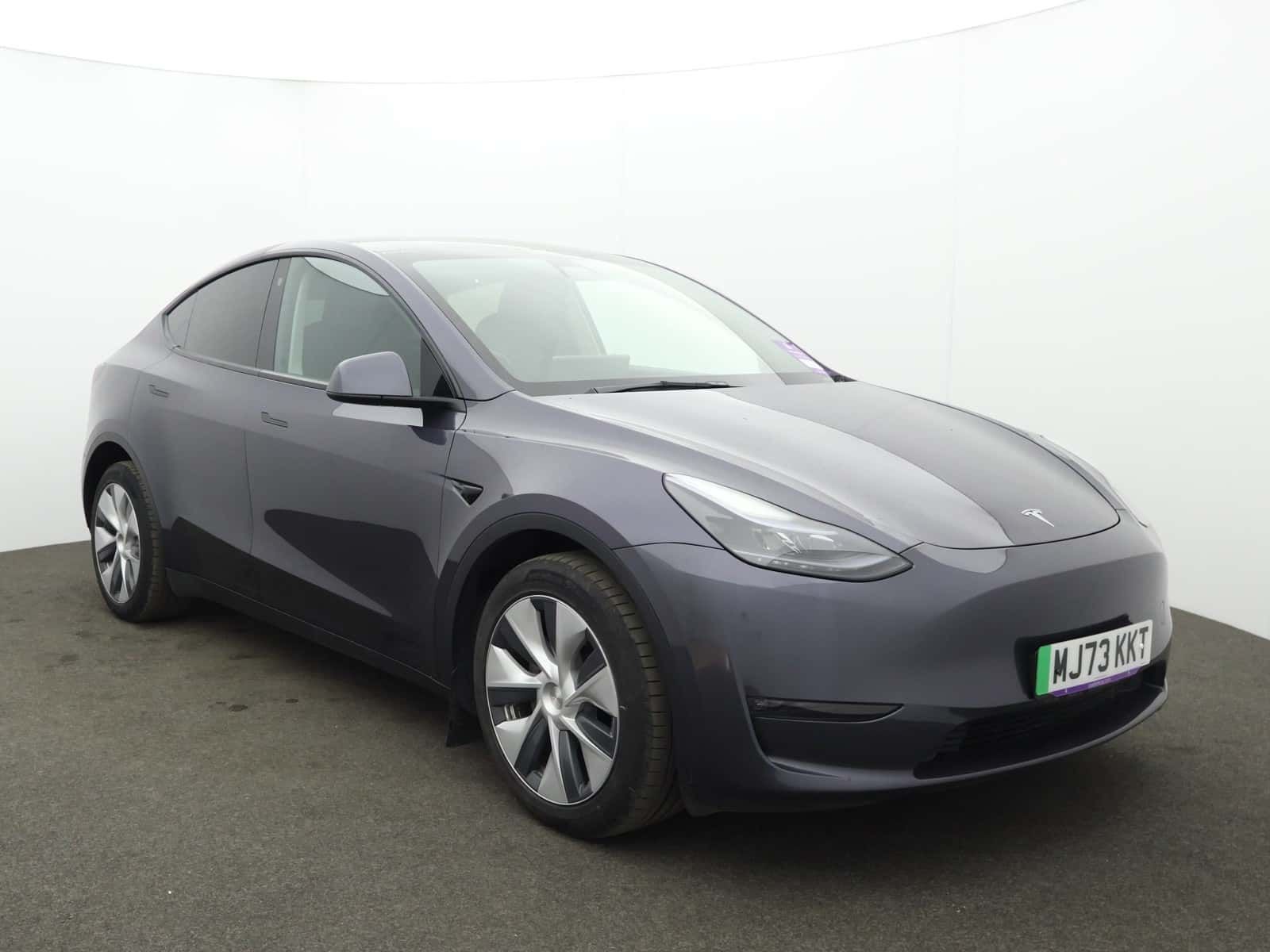Tesla Model Y listing photo