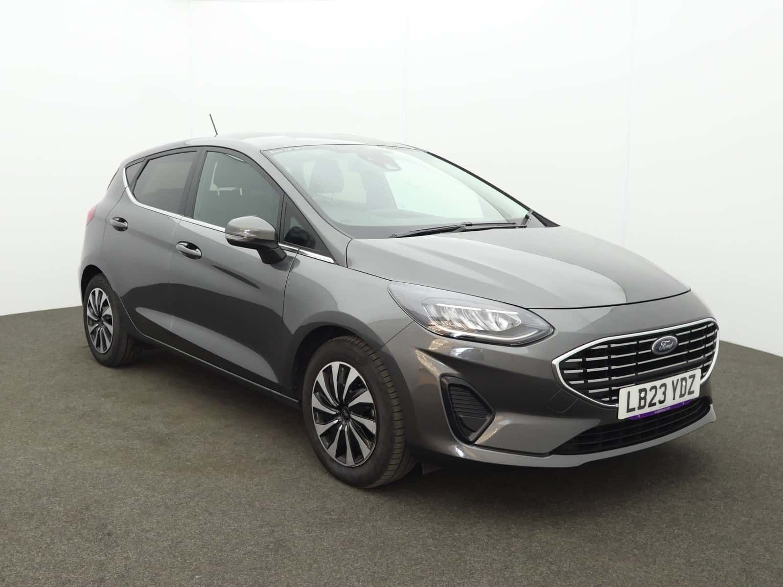 Ford Fiesta listing photo