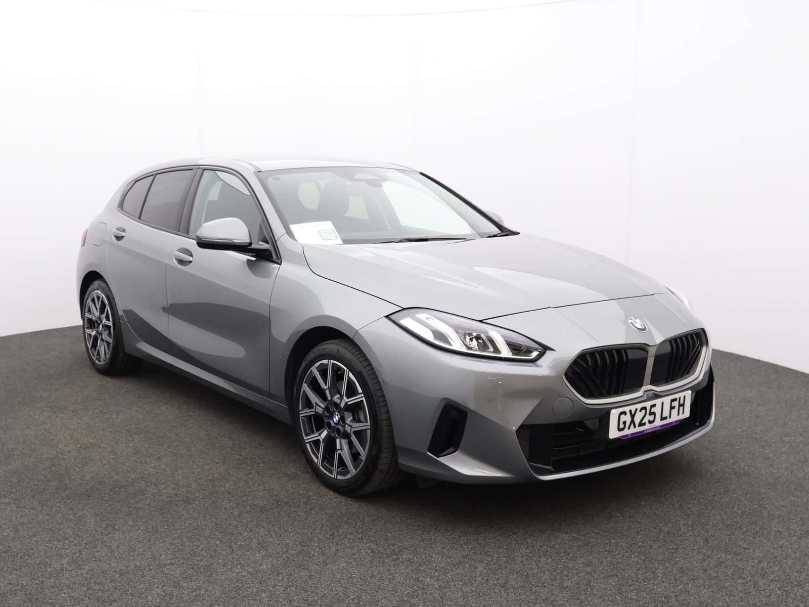 BMW 1 Series listing photo