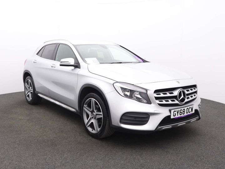 2018 MERCEDES GLA MERCEDES BENZ GLA 200 1.6 AMG LINE 5DR AUTO 2WD AUTOMATIC PETROL... photo