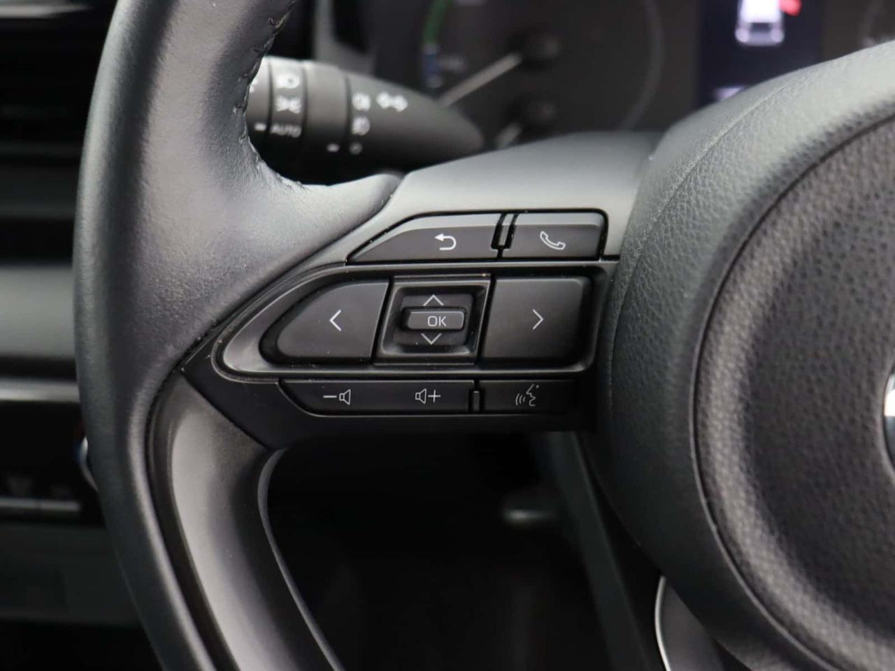 Mazda Mazda2 HYBRID 