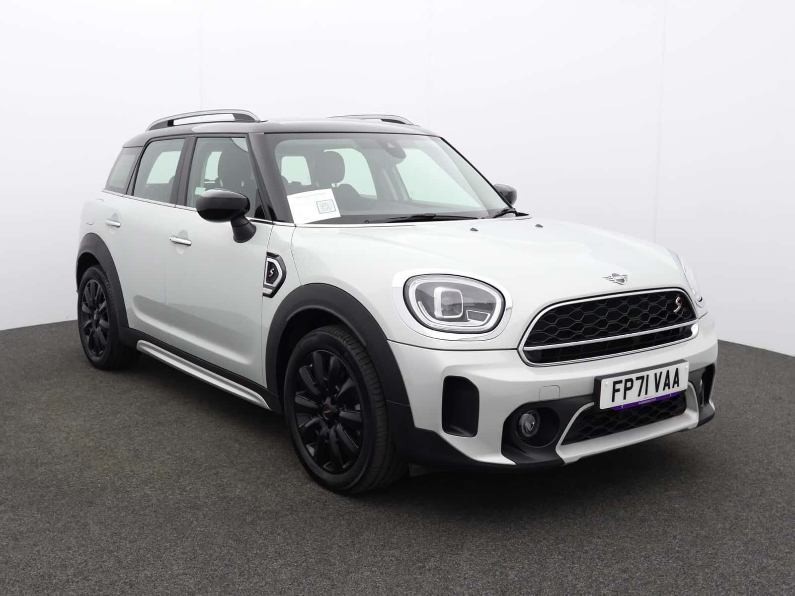 MINI Countryman listing photo