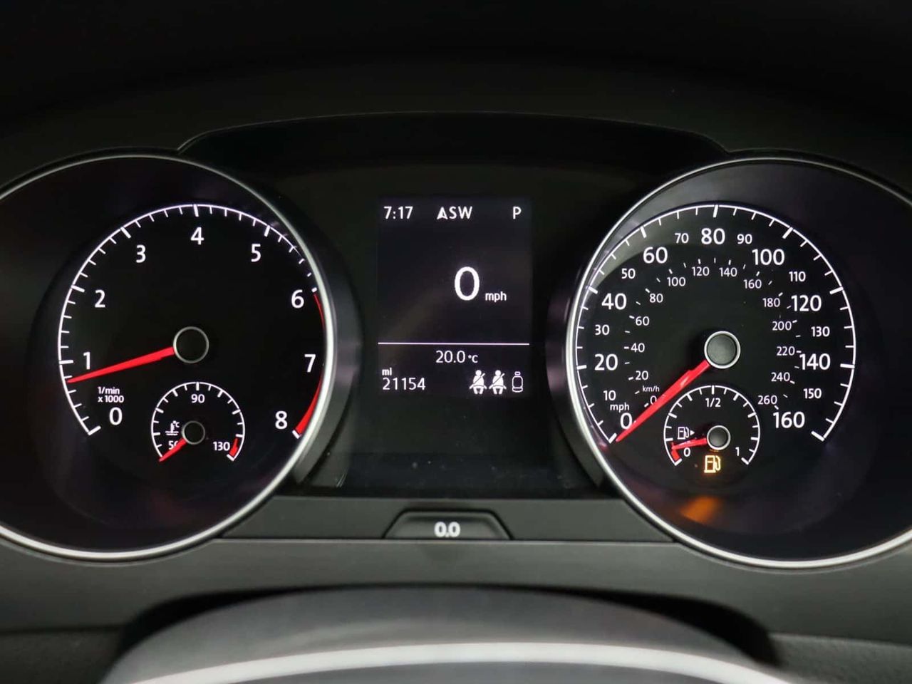 Volkswagen Golf SV 