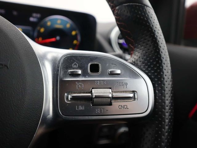 Mercedes-Benz B Class