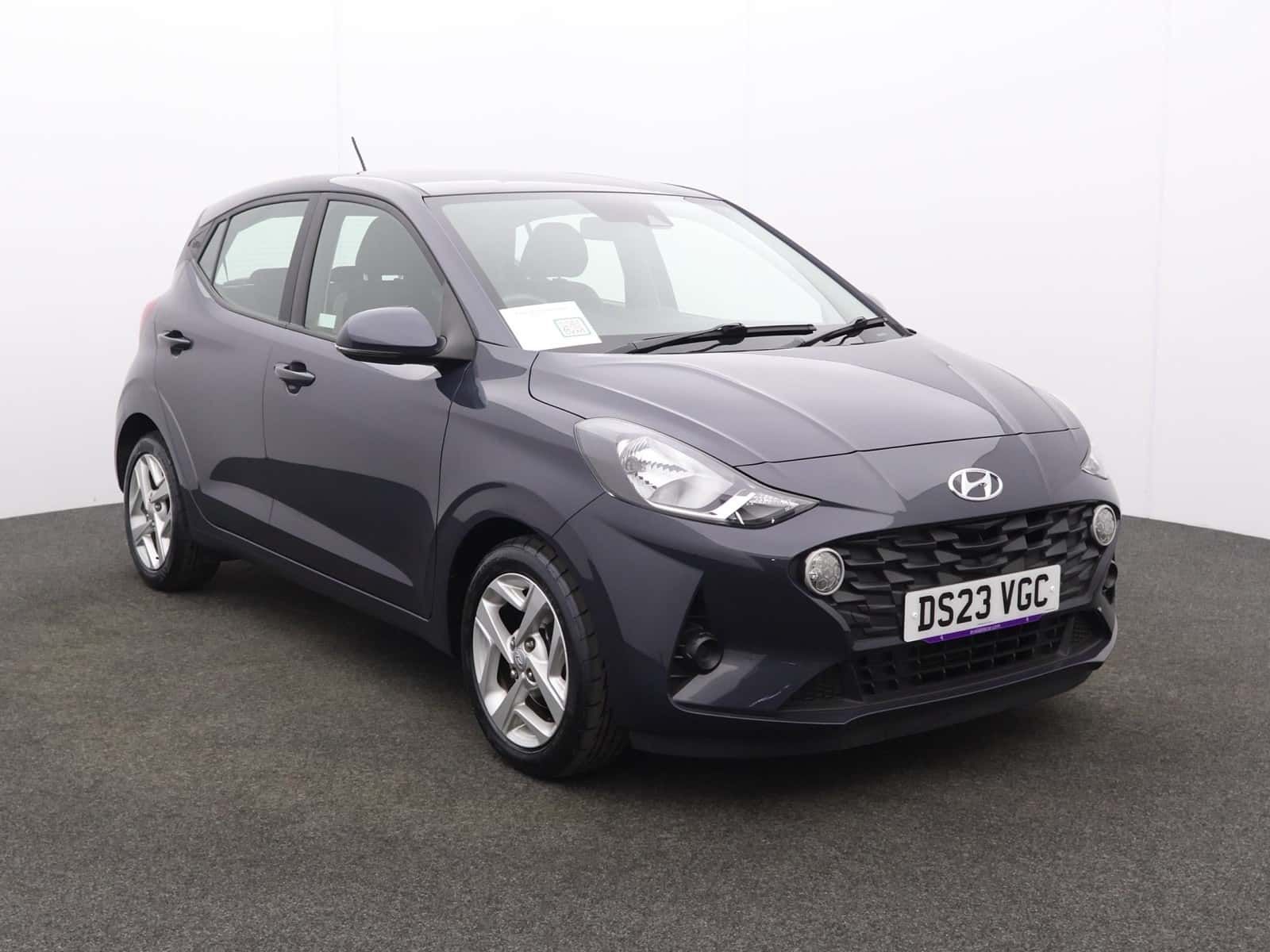 Hyundai i10 listing photo