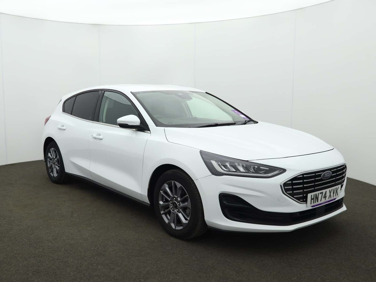 Ford Focus listing photo