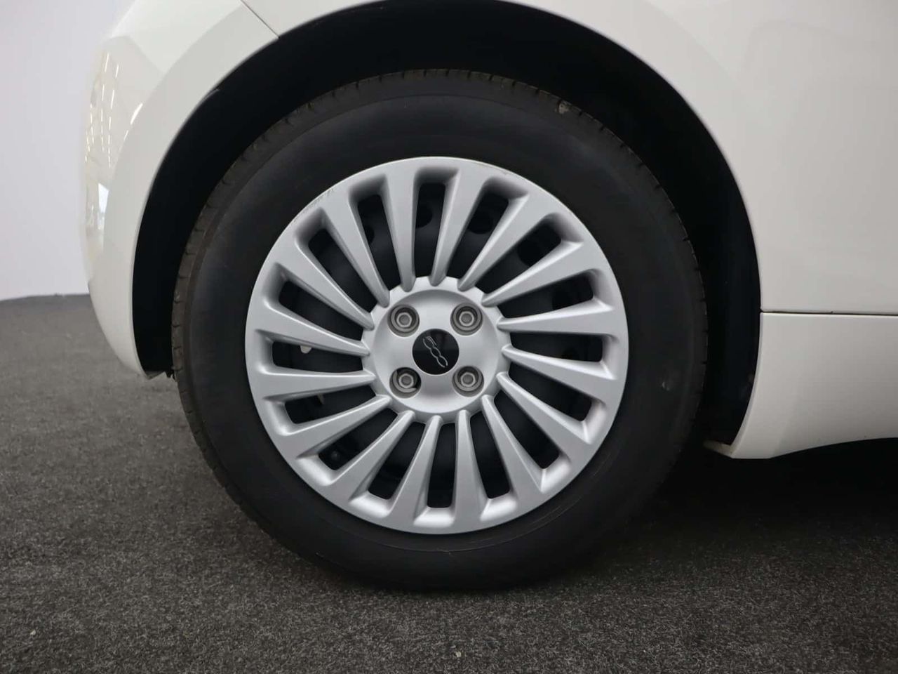 Fiat 500e 