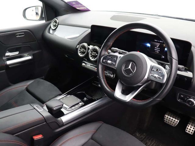 Mercedes-Benz B Class