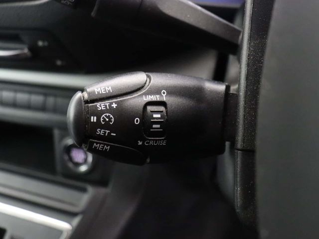 Vauxhall Vivaro Life Electric