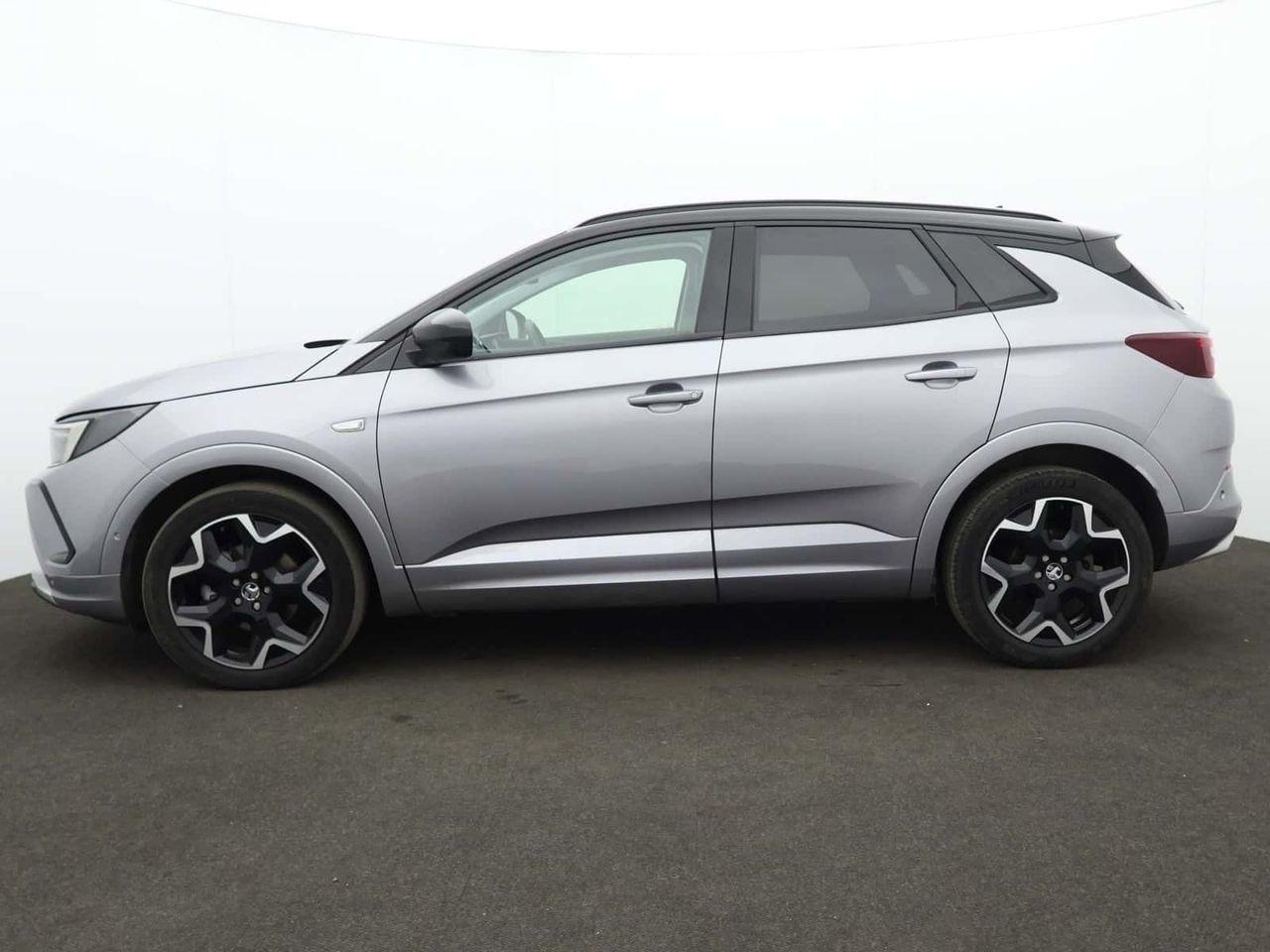 Vauxhall Grandland 