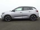 Vauxhall Grandland 