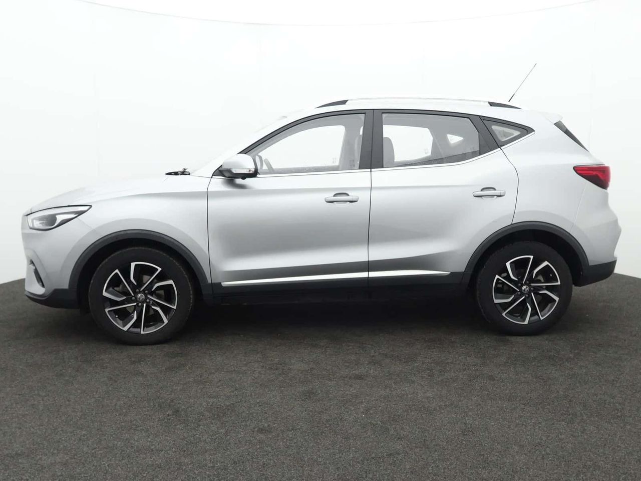 MG MG ZS 