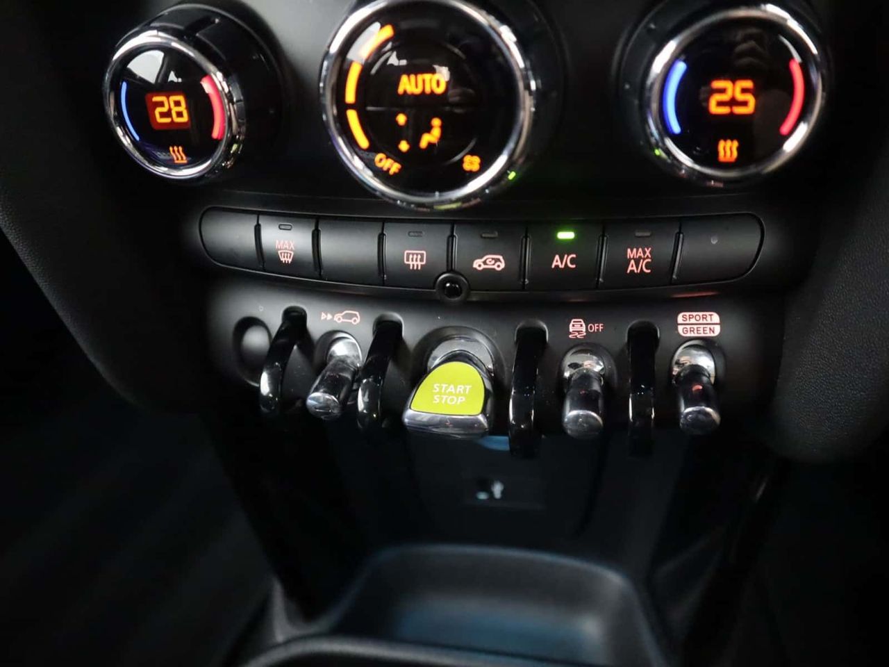 MINI Electric Hatch