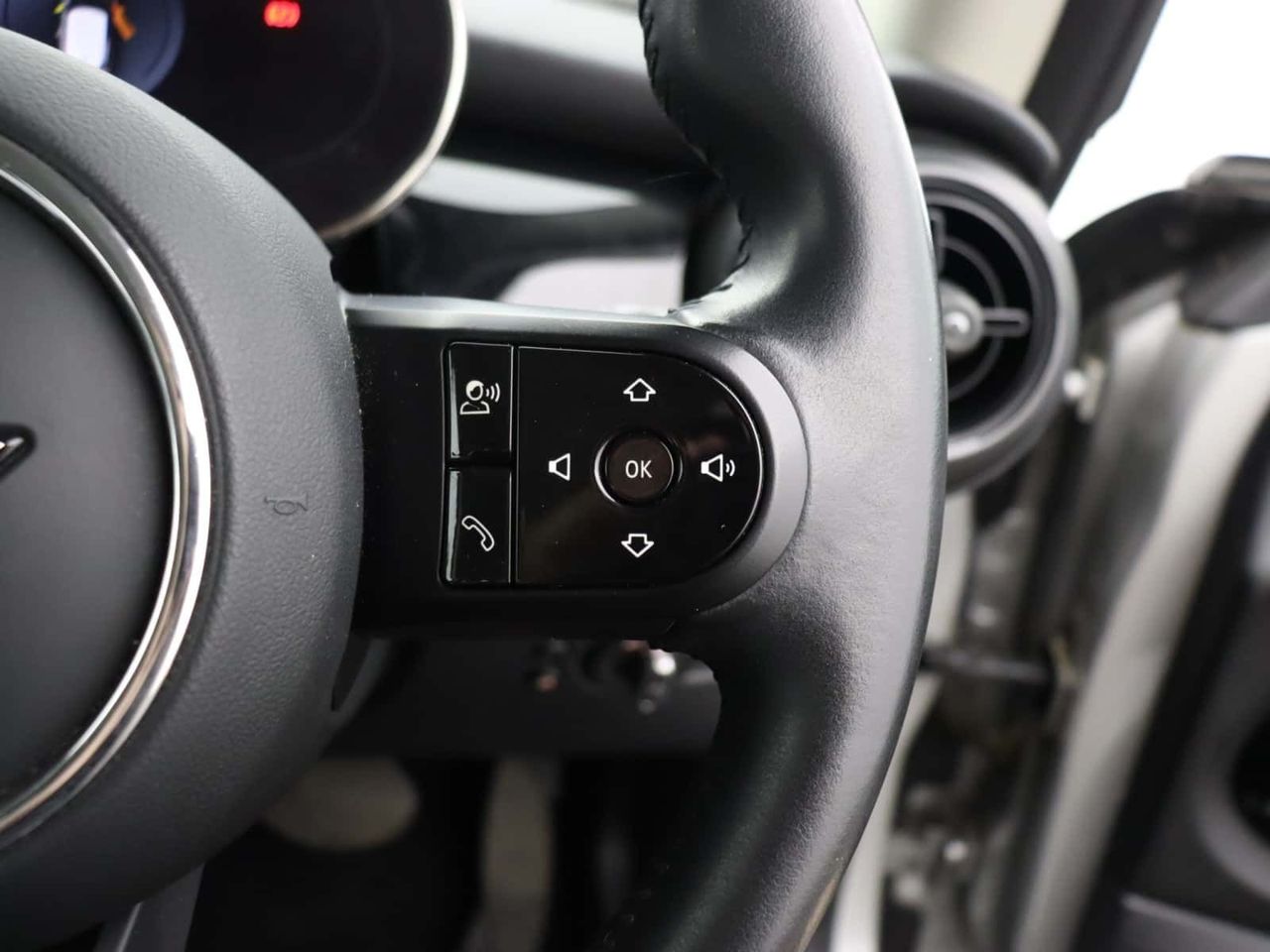 MINI Electric Hatch