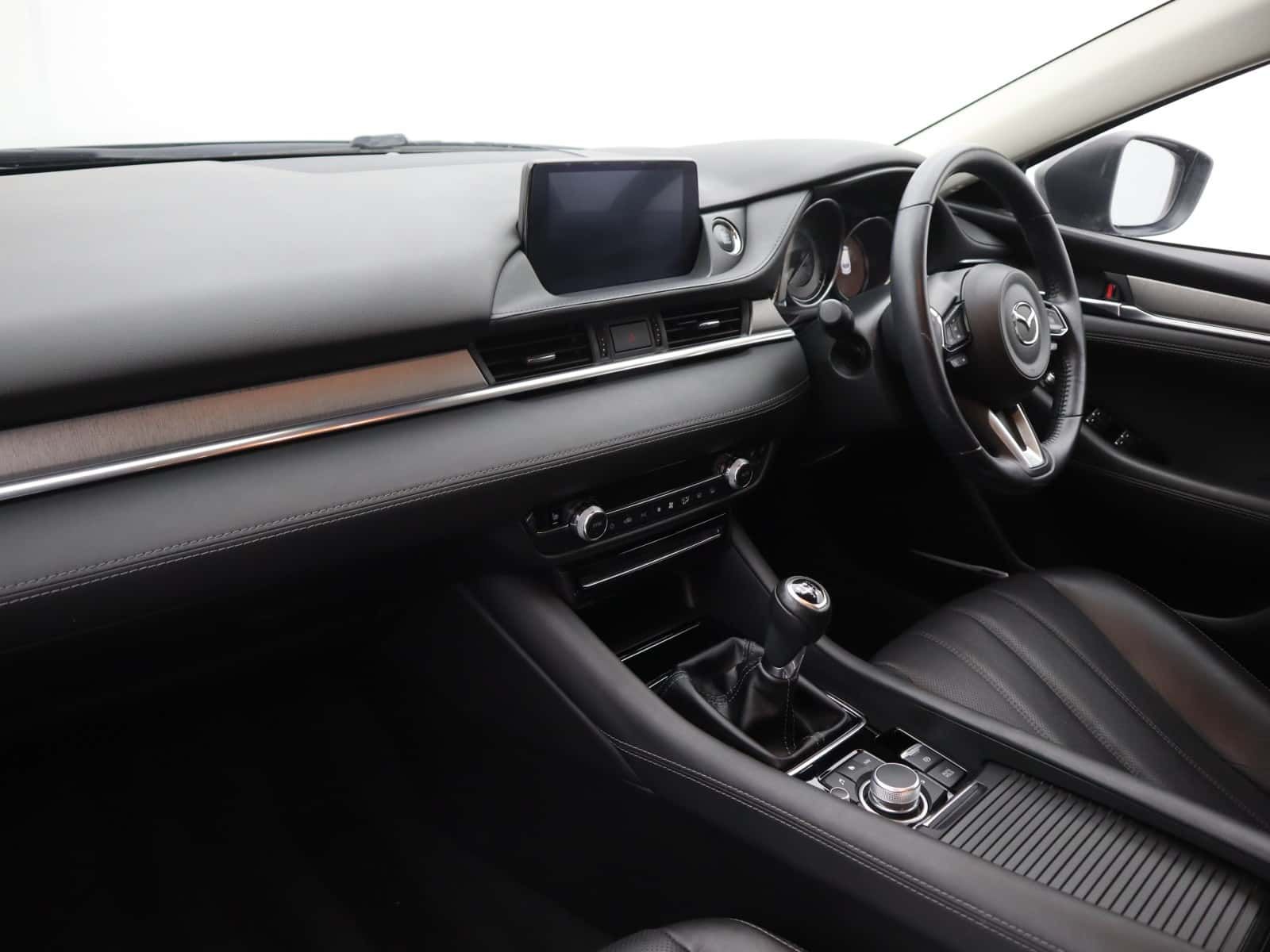 Mazda Mazda6