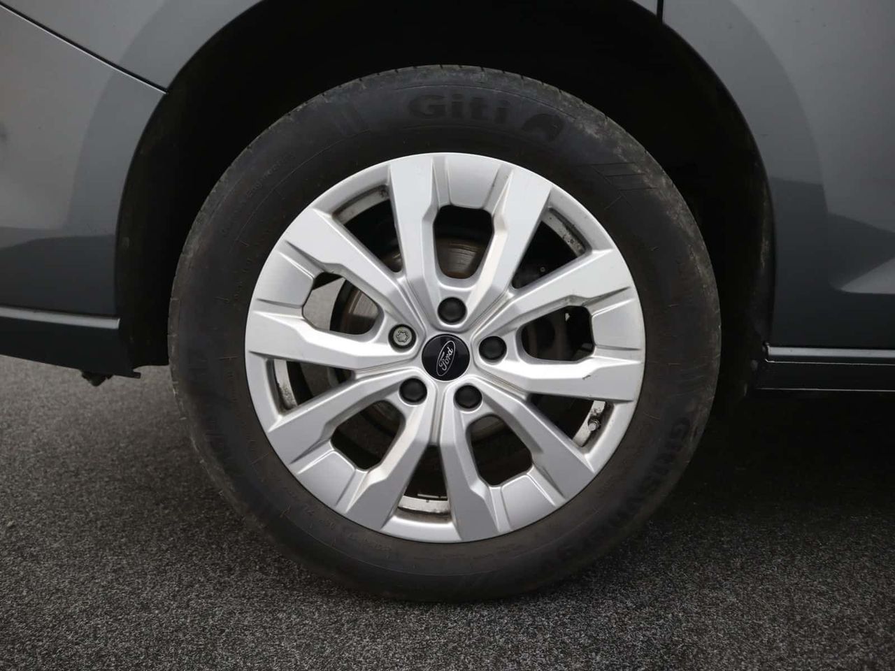 Ford Tourneo Connect 
