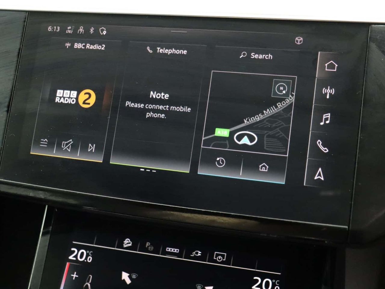 Audi e-tron 