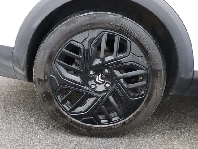 Citroen e-C4 X