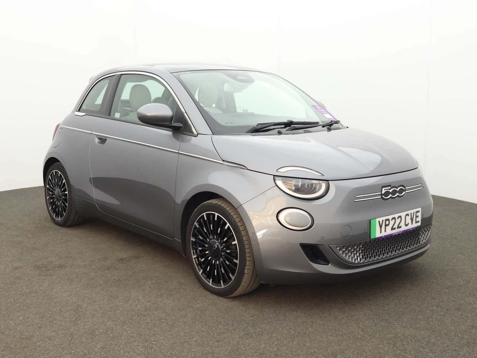Fiat 500e listing photo