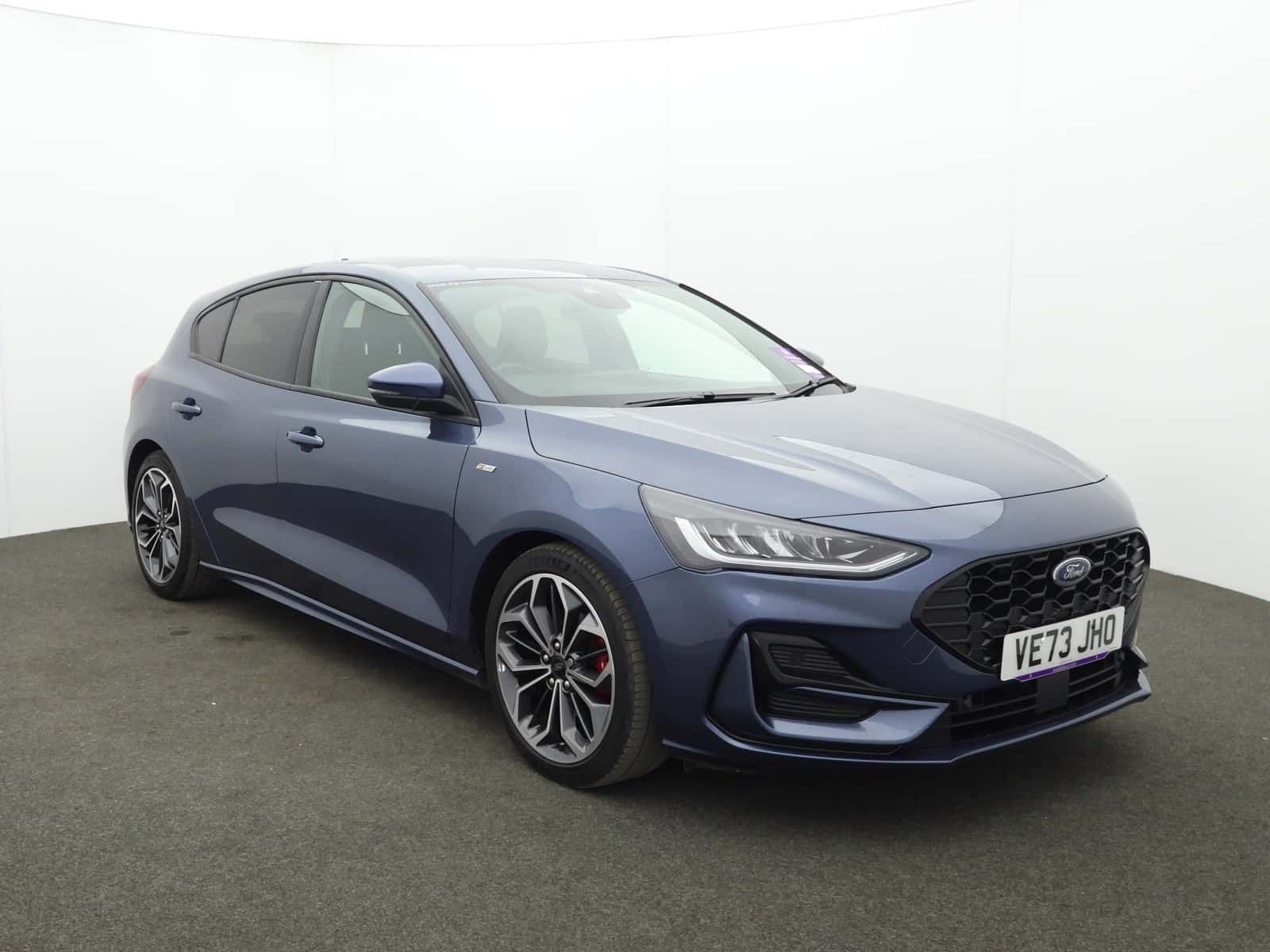 Ford Focus listing photo