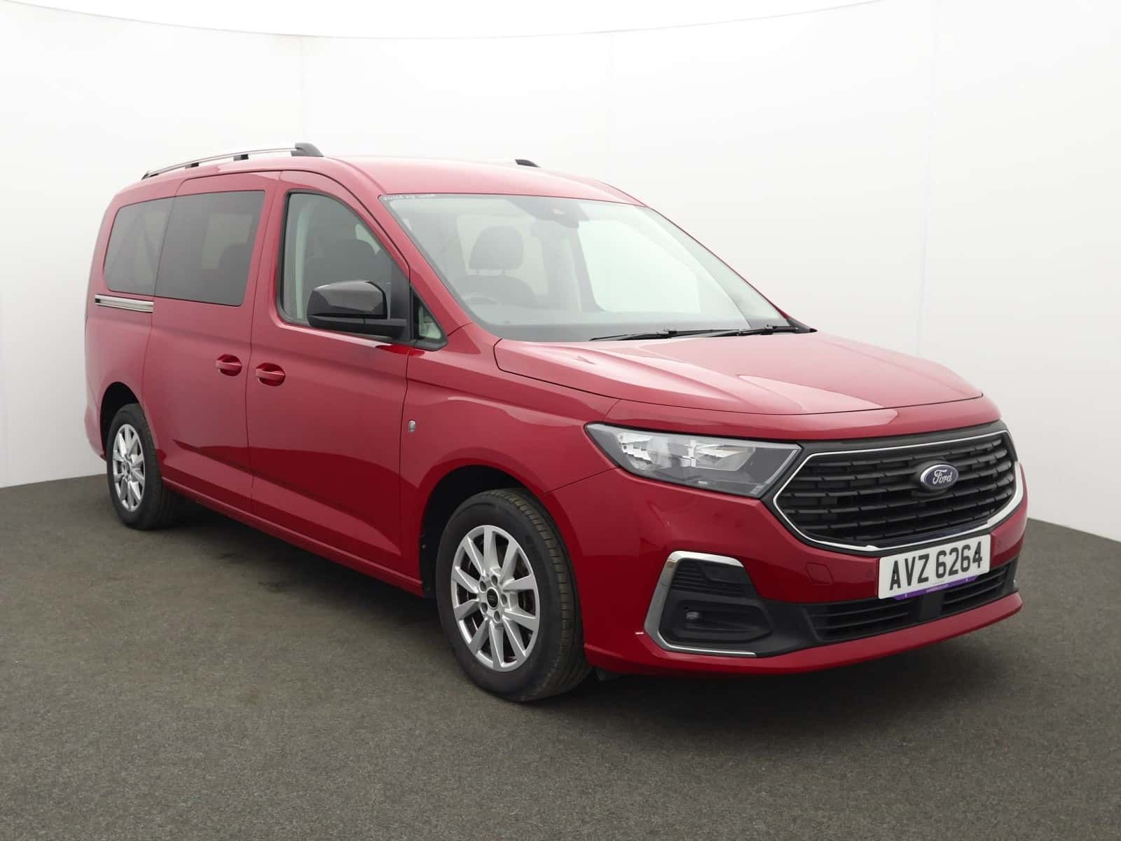 Ford Grand Tourneo Connect listing photo