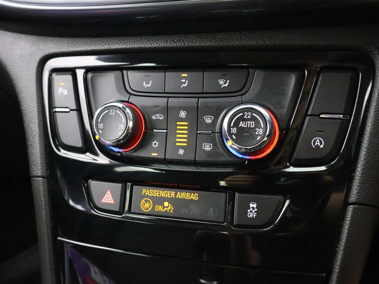 Vauxhall Mokka X