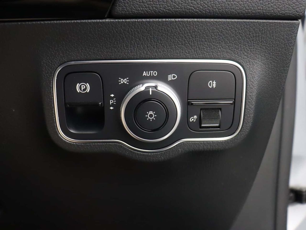 Mercedes-Benz B Class