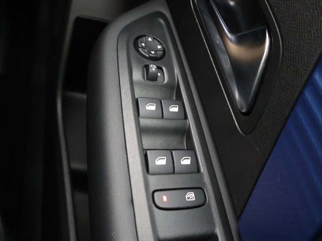 Citroen e-C4 X