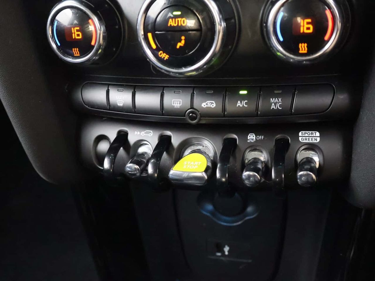 MINI Electric Hatch