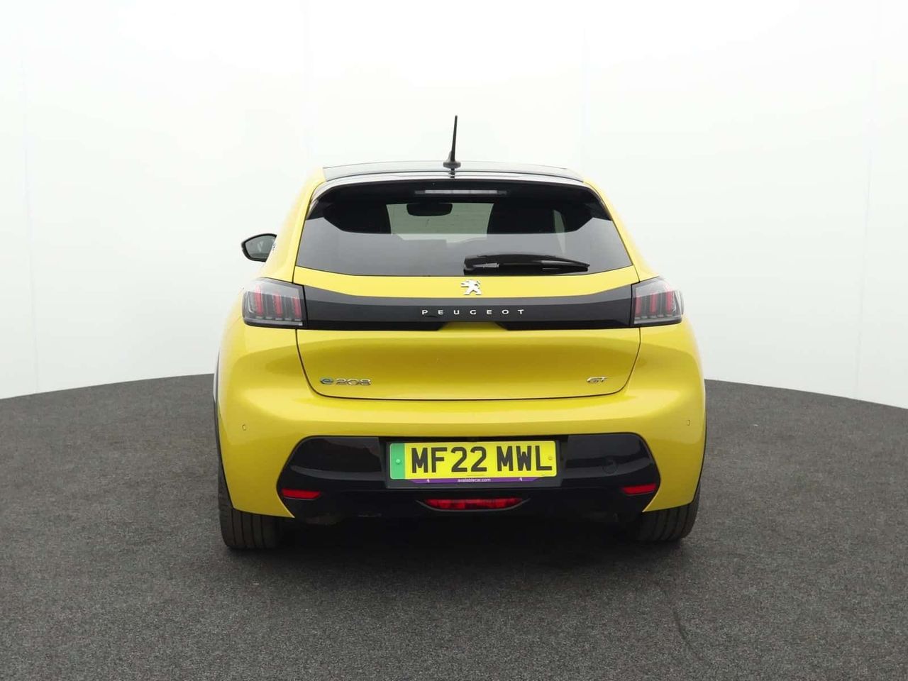 Peugeot E-208 