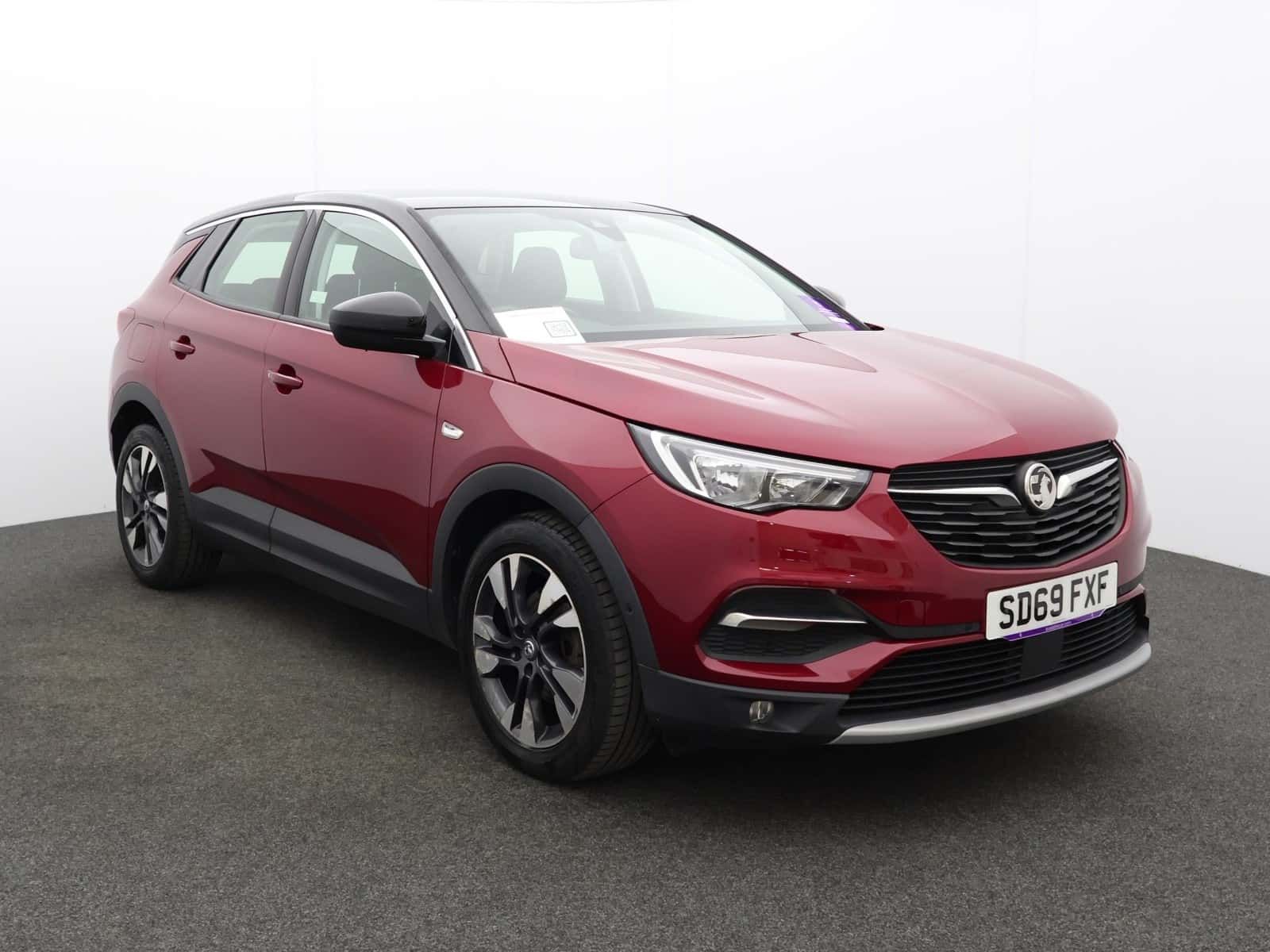 Vauxhall Grandland X listing photo