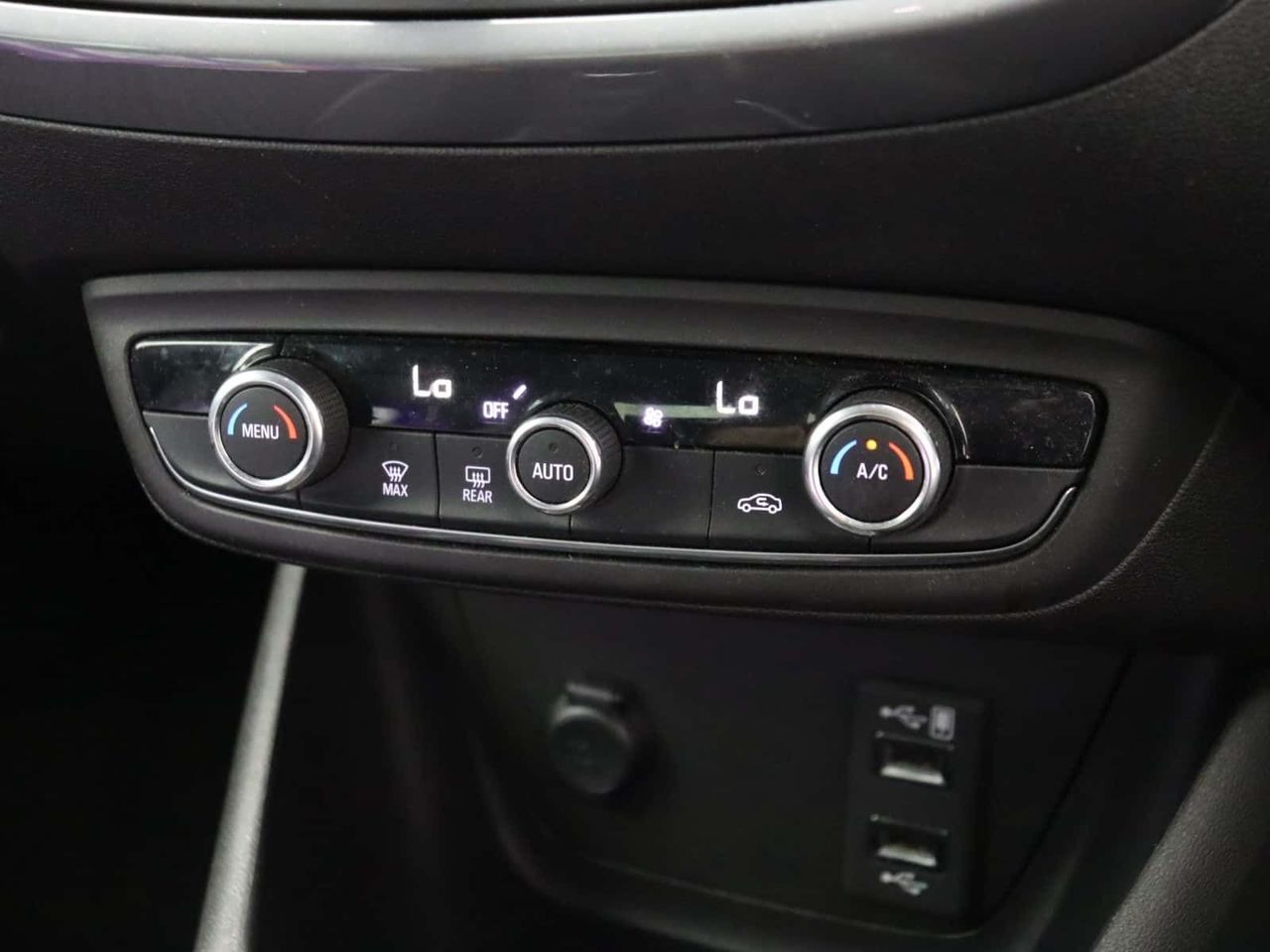 Vauxhall Crossland X