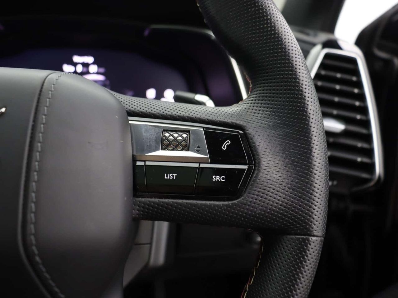 DS AUTOMOBILES DS 7