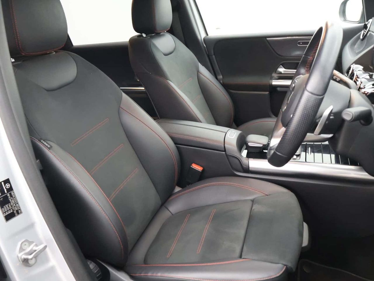 Mercedes-Benz B Class